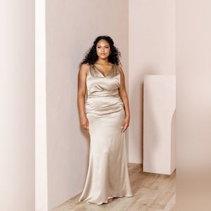 Revelry Dawson Satin Dress Size 4 Gold Champagne